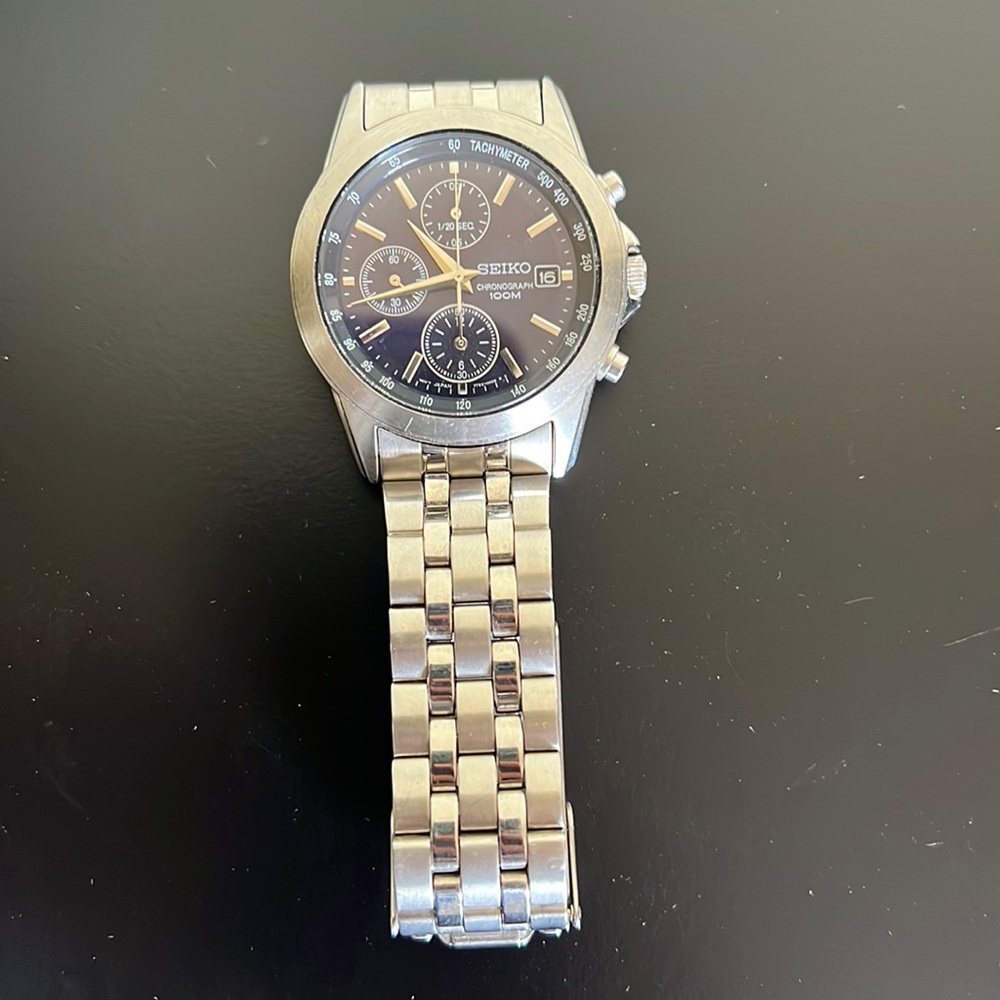 Seiko Chronograph 100M watch